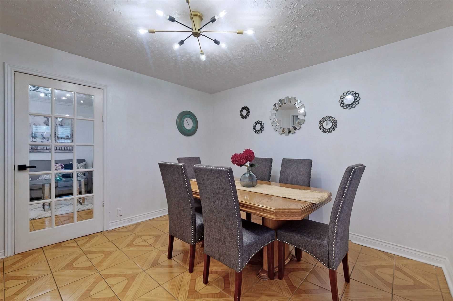 Listing W5781750 - Large Photo # 8
