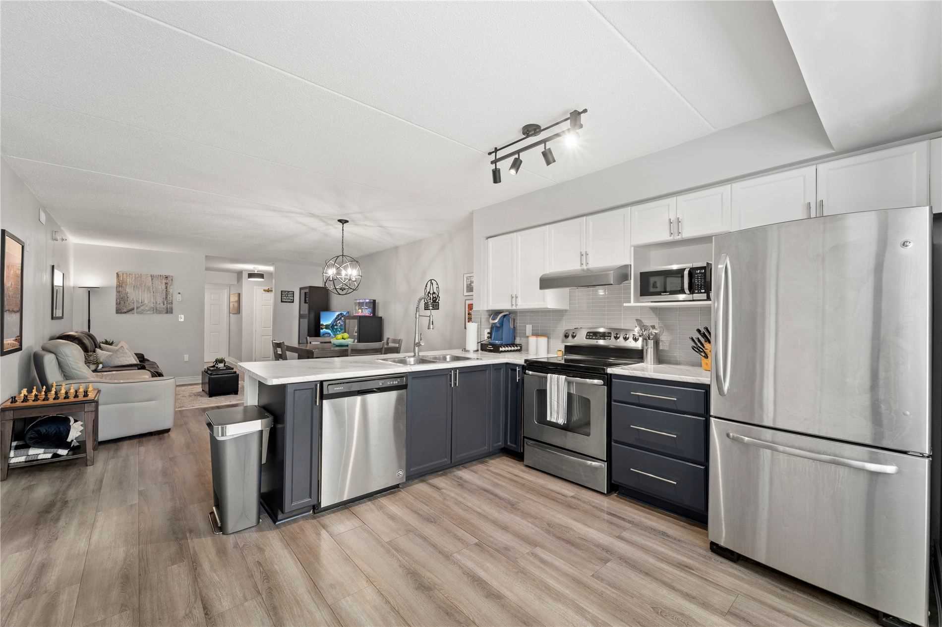 1491 Maple Avenue, #111