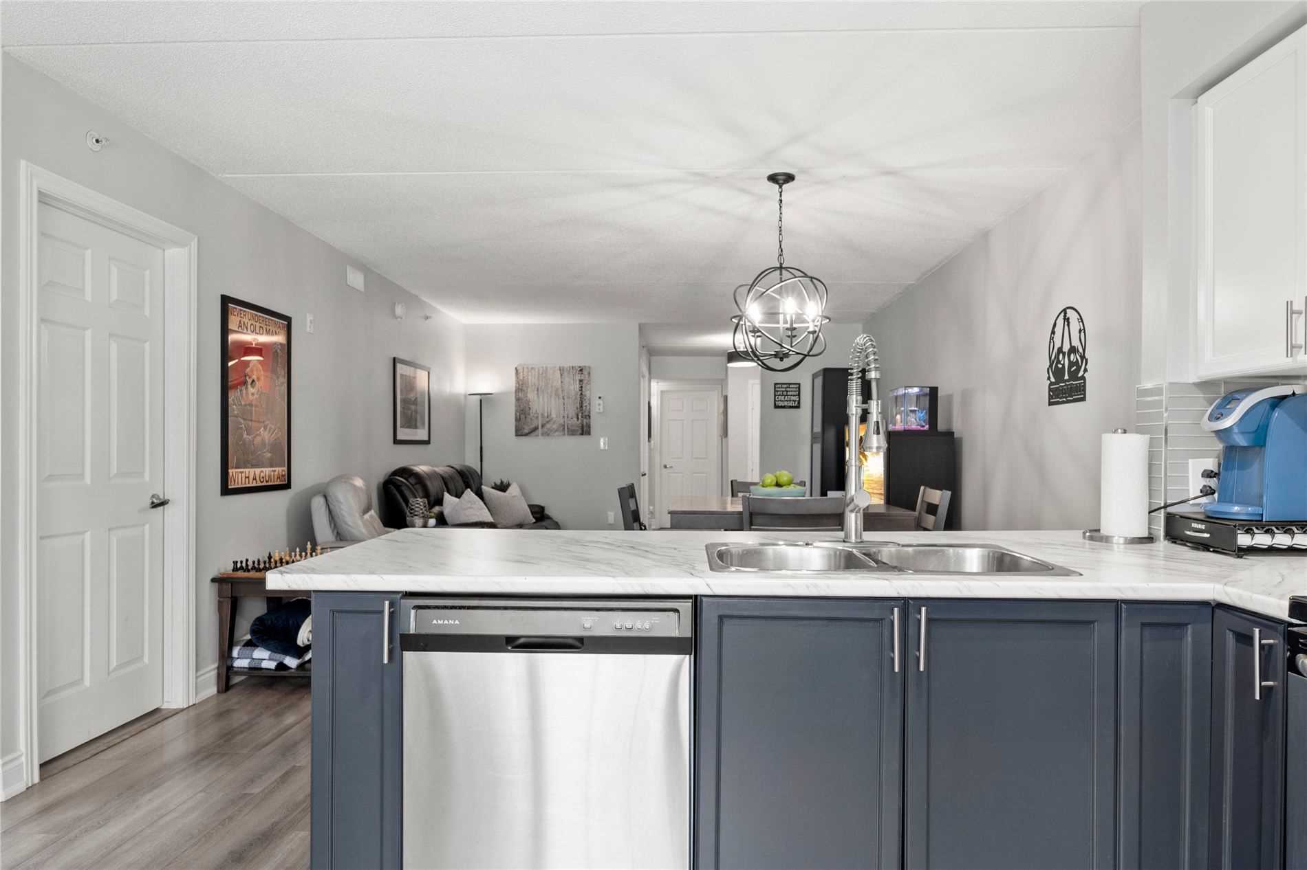 1491 Maple Avenue, #111