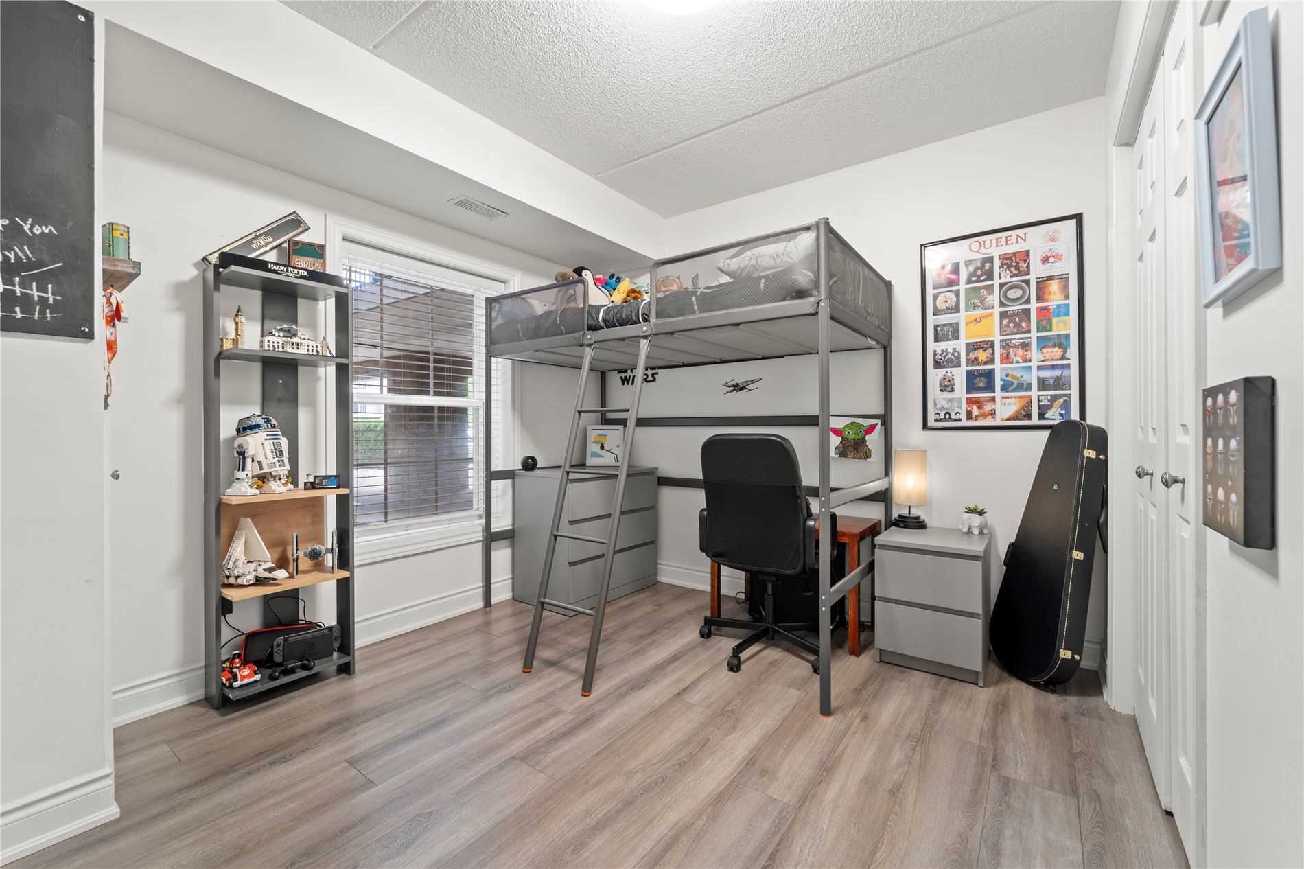 1491 Maple Avenue, #111