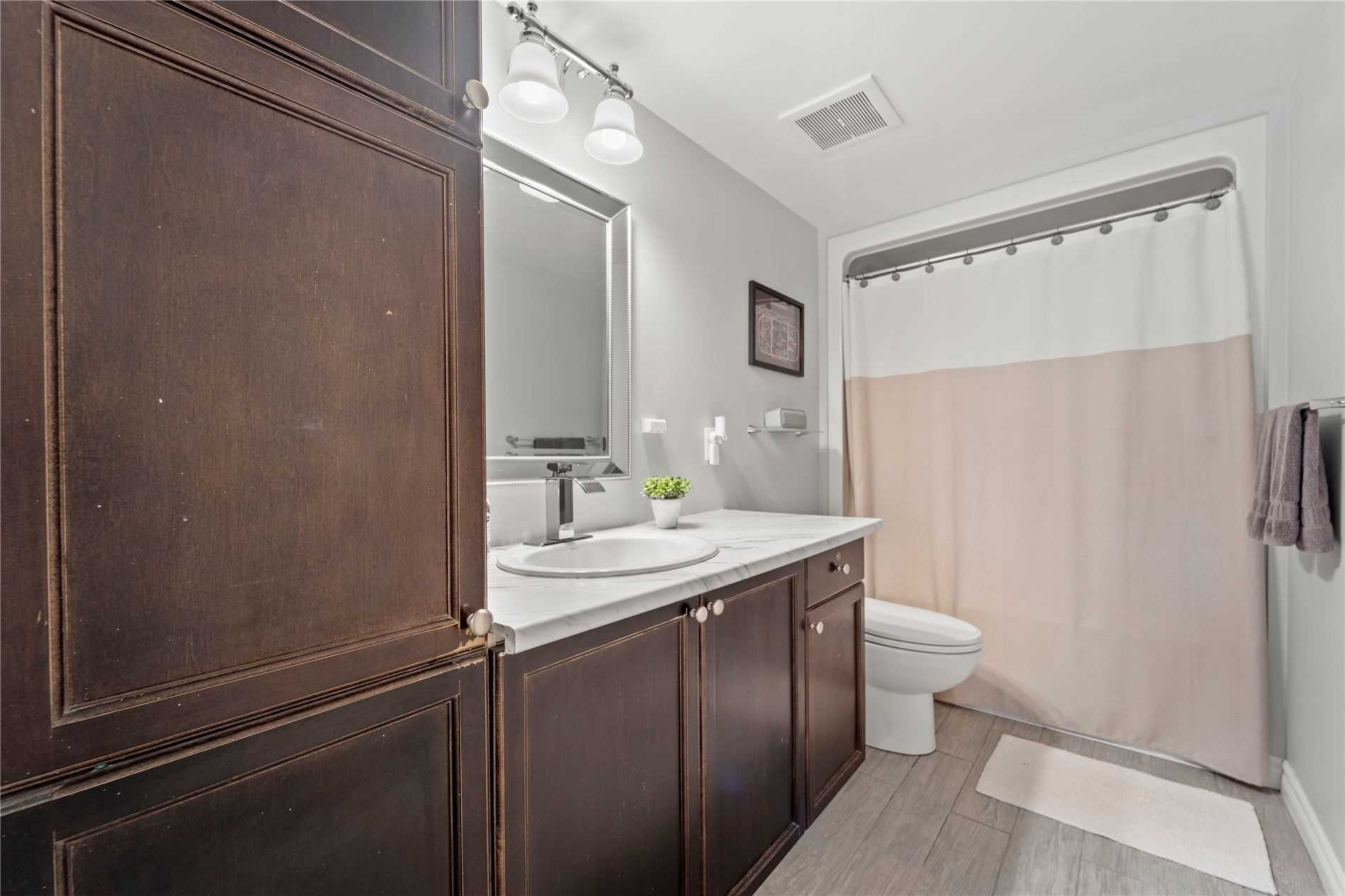 1491 Maple Avenue, #111