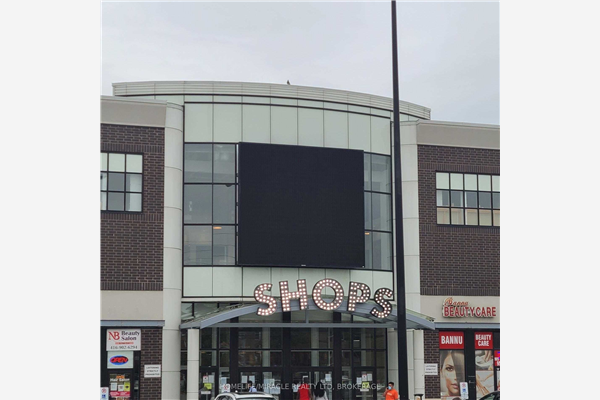 7215 Goreway Dr, Mississauga
