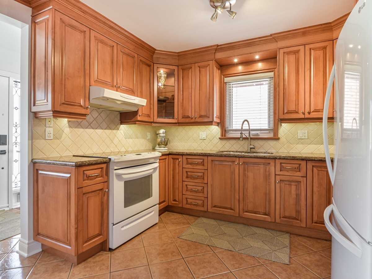 57 Lonborough Ave