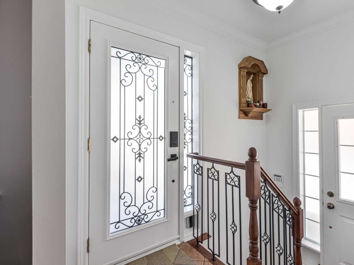 57 Lonborough Ave