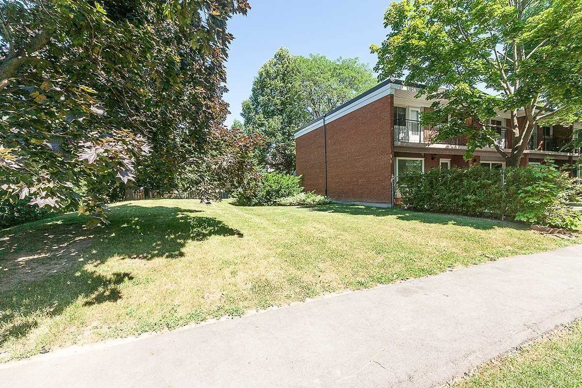 Listing W5784228 - Large Photo # 3