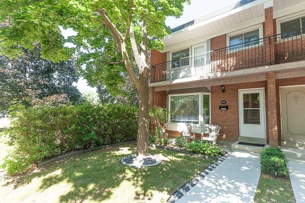 3005 Centennial Dr, Burlington