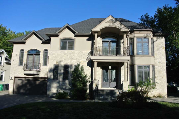 625 Lakeside Ave, Mississauga