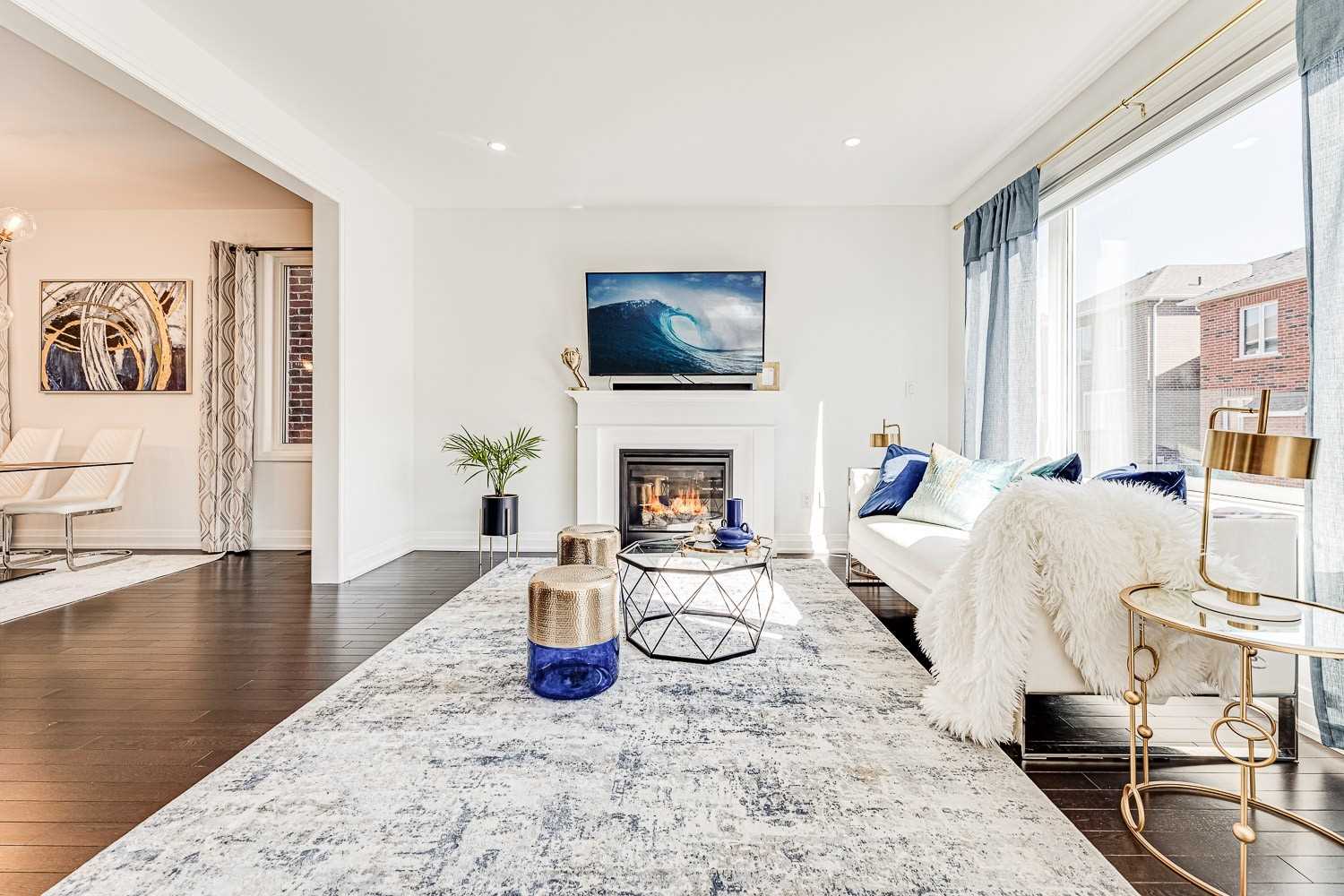 816 Sumac Crescent