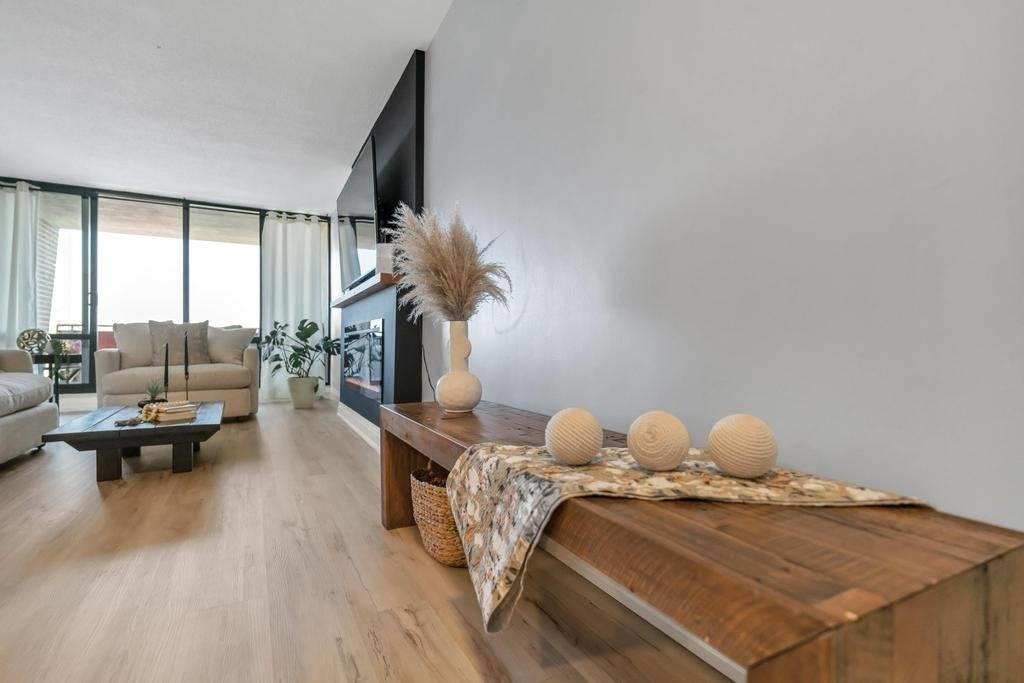Listing W5787939 - Large Photo # 16