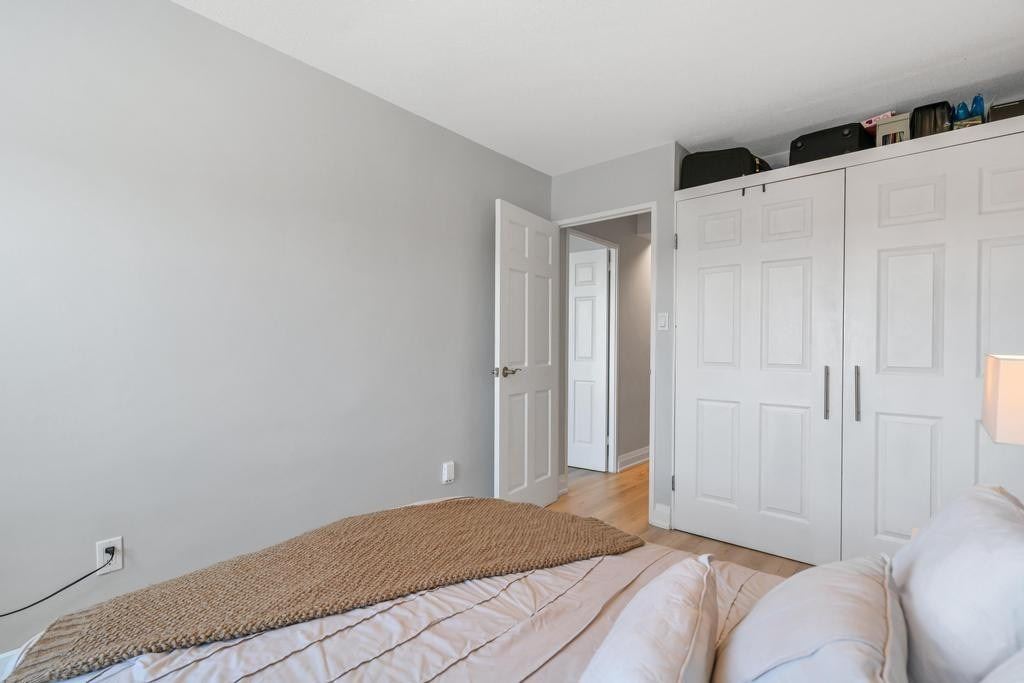 Listing W5787939 - Large Photo # 23