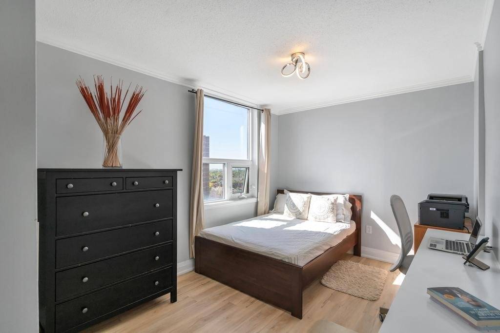 Listing W5787939 - Large Photo # 19