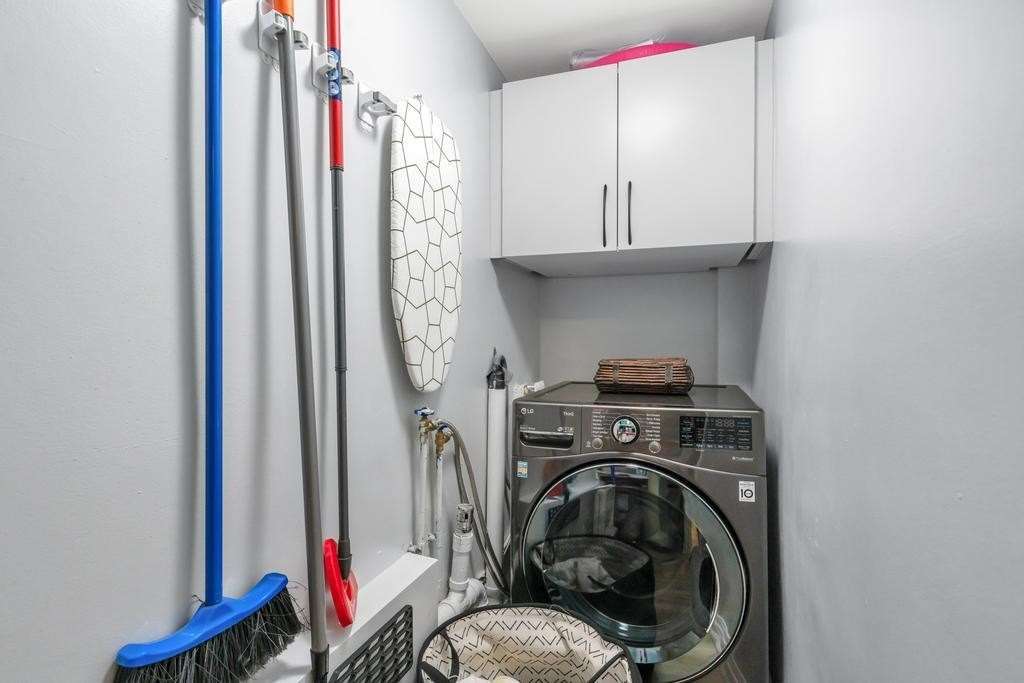 Listing W5787939 - Large Photo # 18