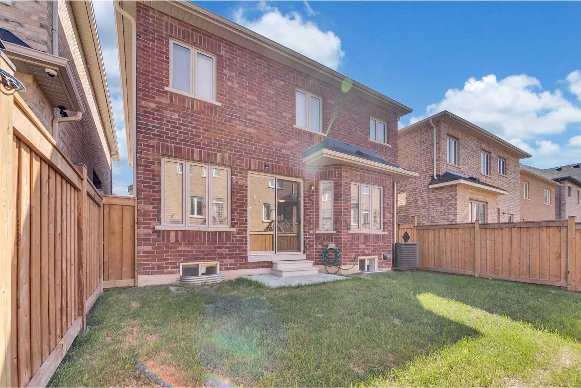 Listing W5788623 - Large Photo # 37