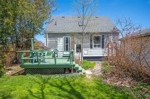 23 Pleasantview Avenue