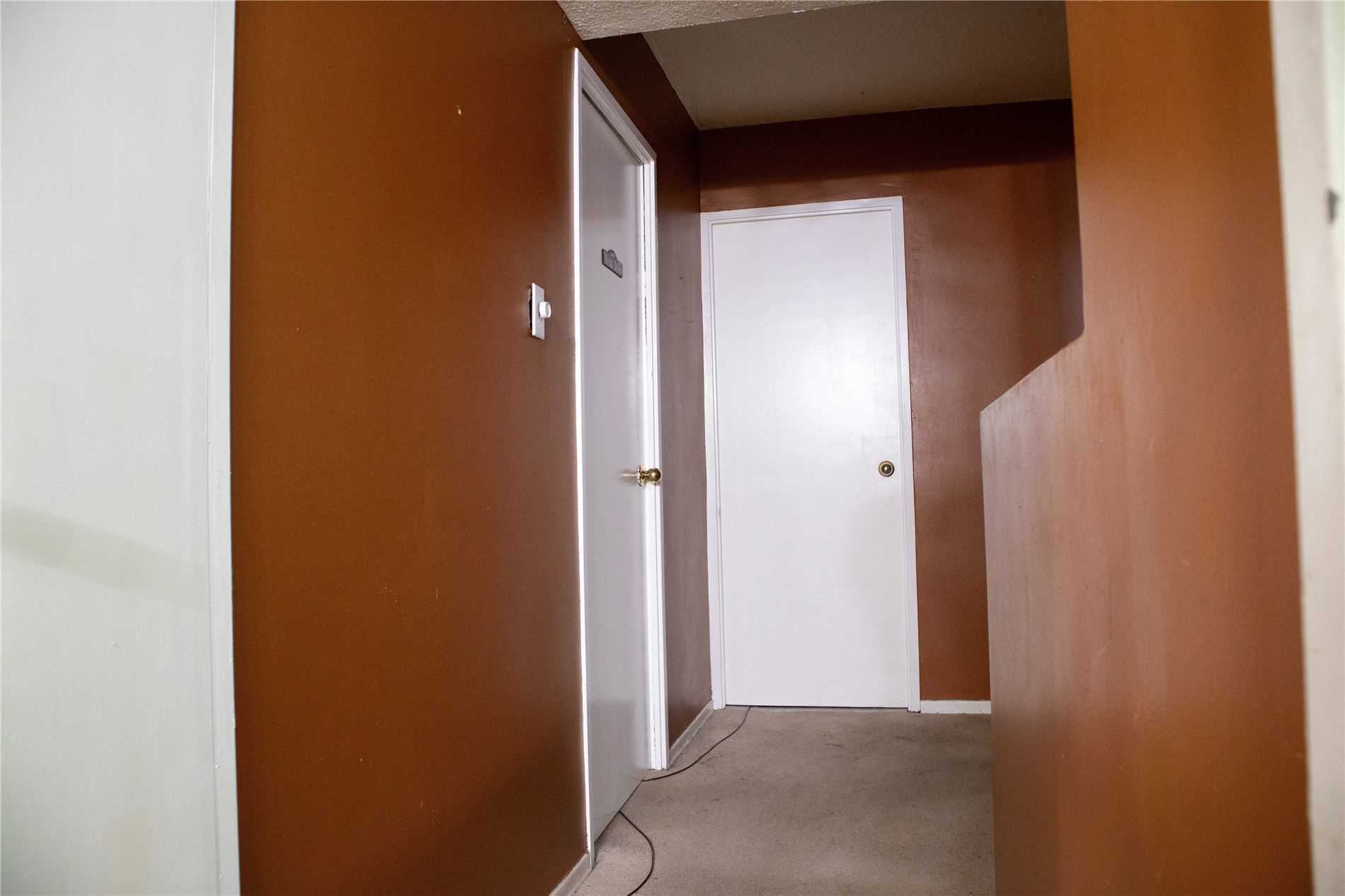 Listing W5788817 - Large Photo # 12