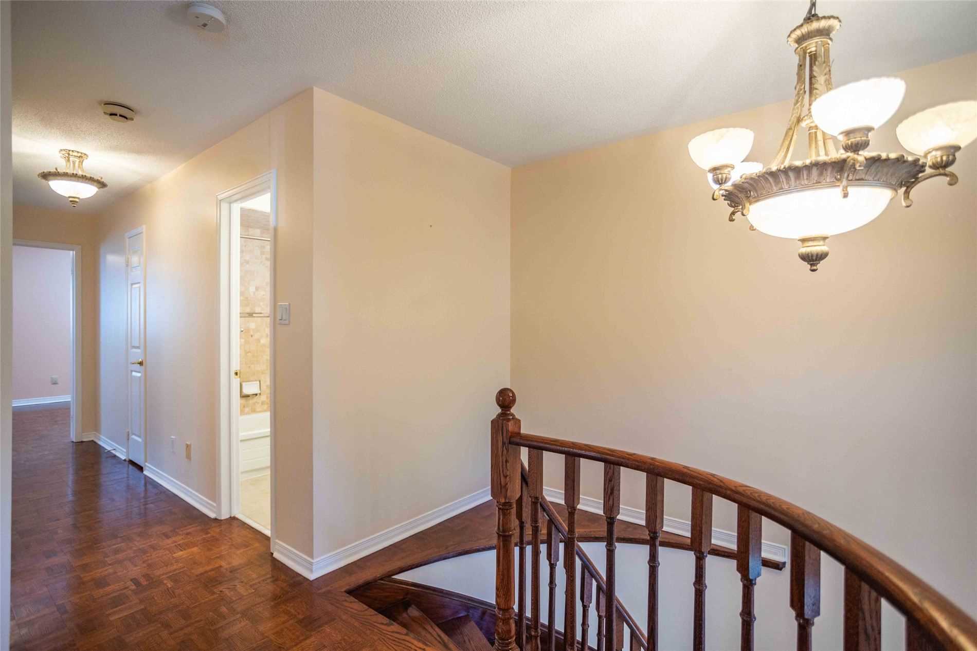 Listing W5788825 - Large Photo # 21