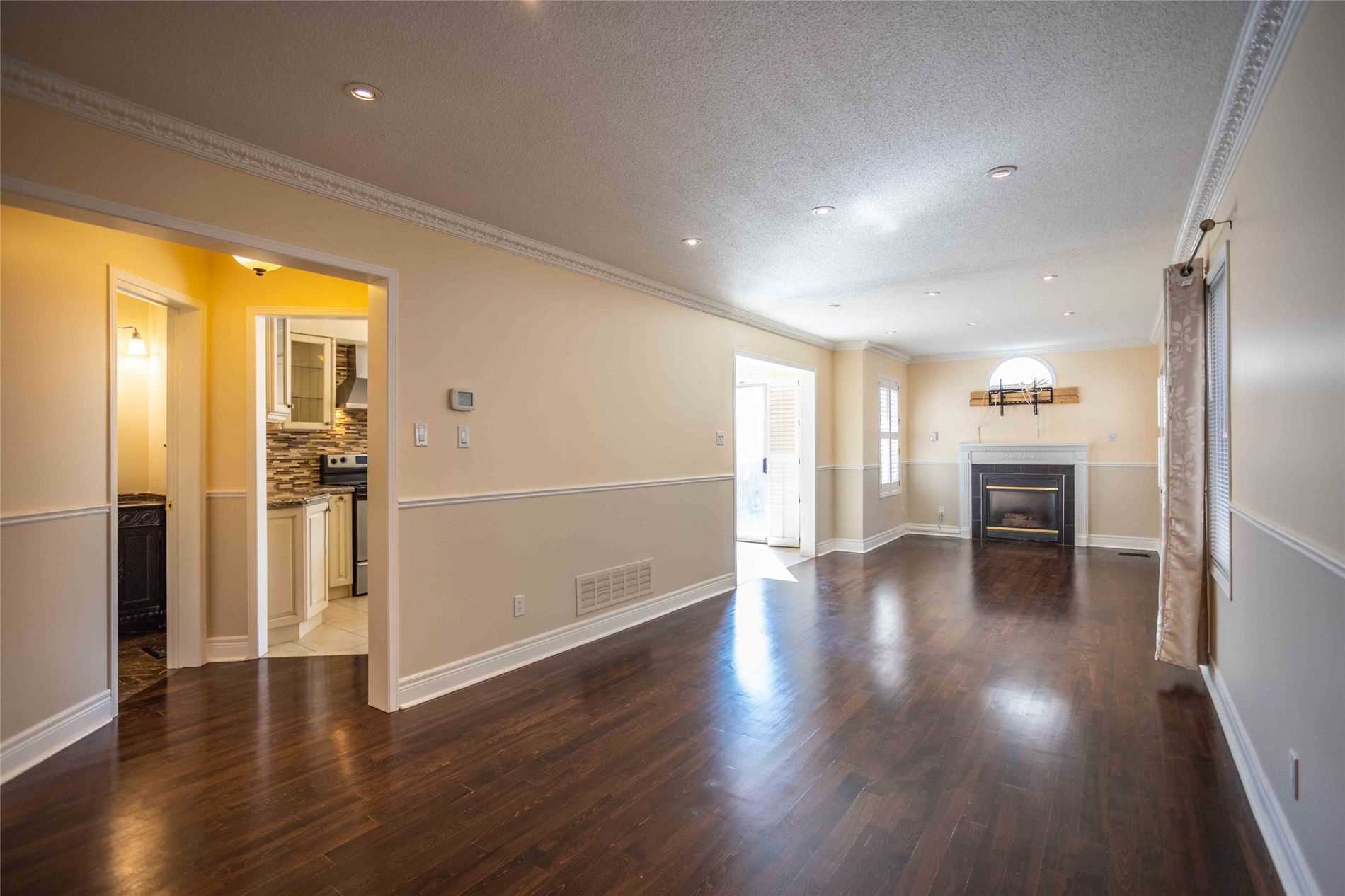 Listing W5788825 - Large Photo # 11