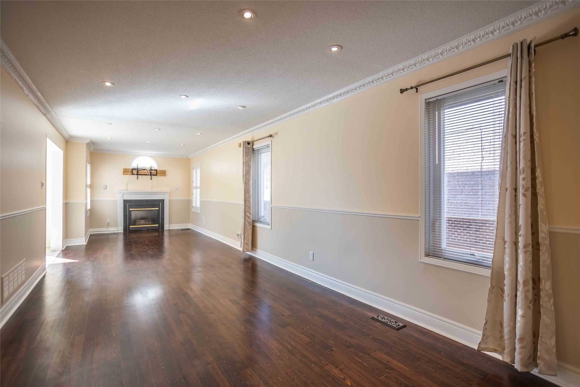Listing W5788825 - Large Photo # 6