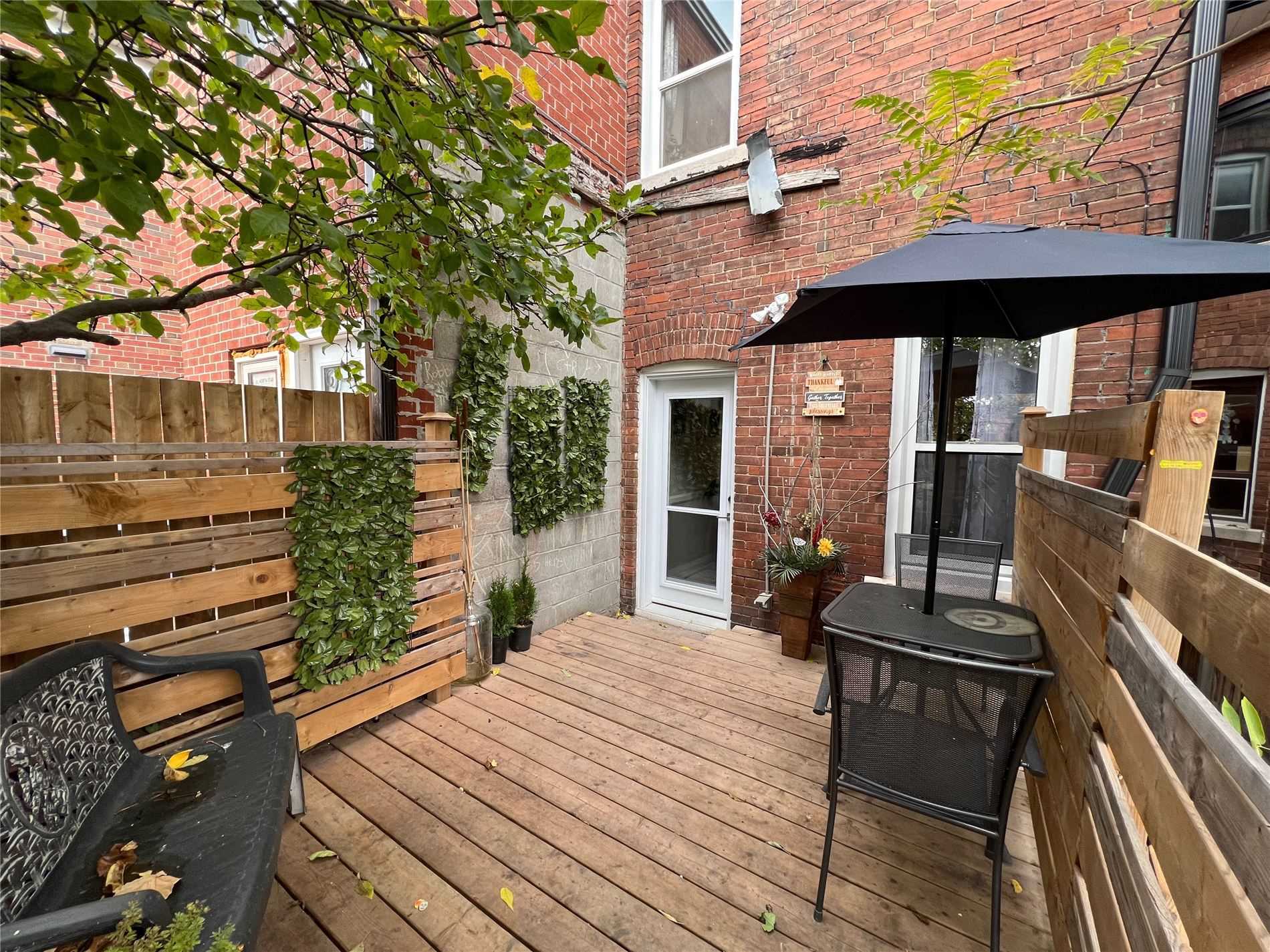 1259 Davenport Road