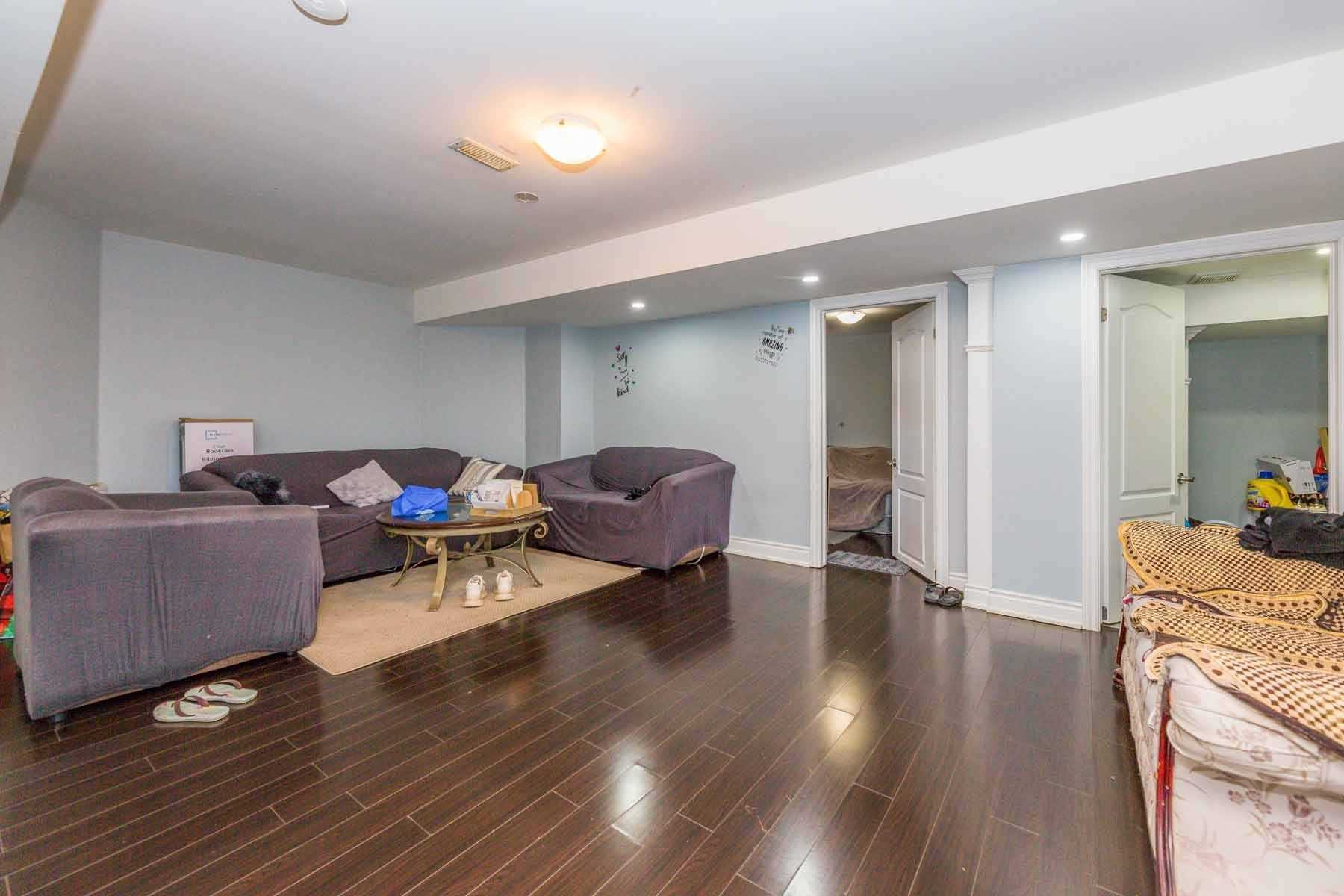 11 Grovewood Dr