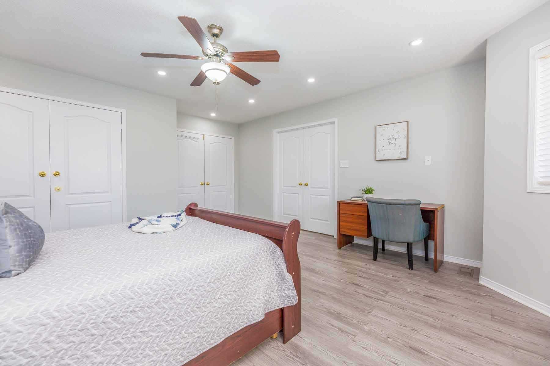 11 Grovewood Dr