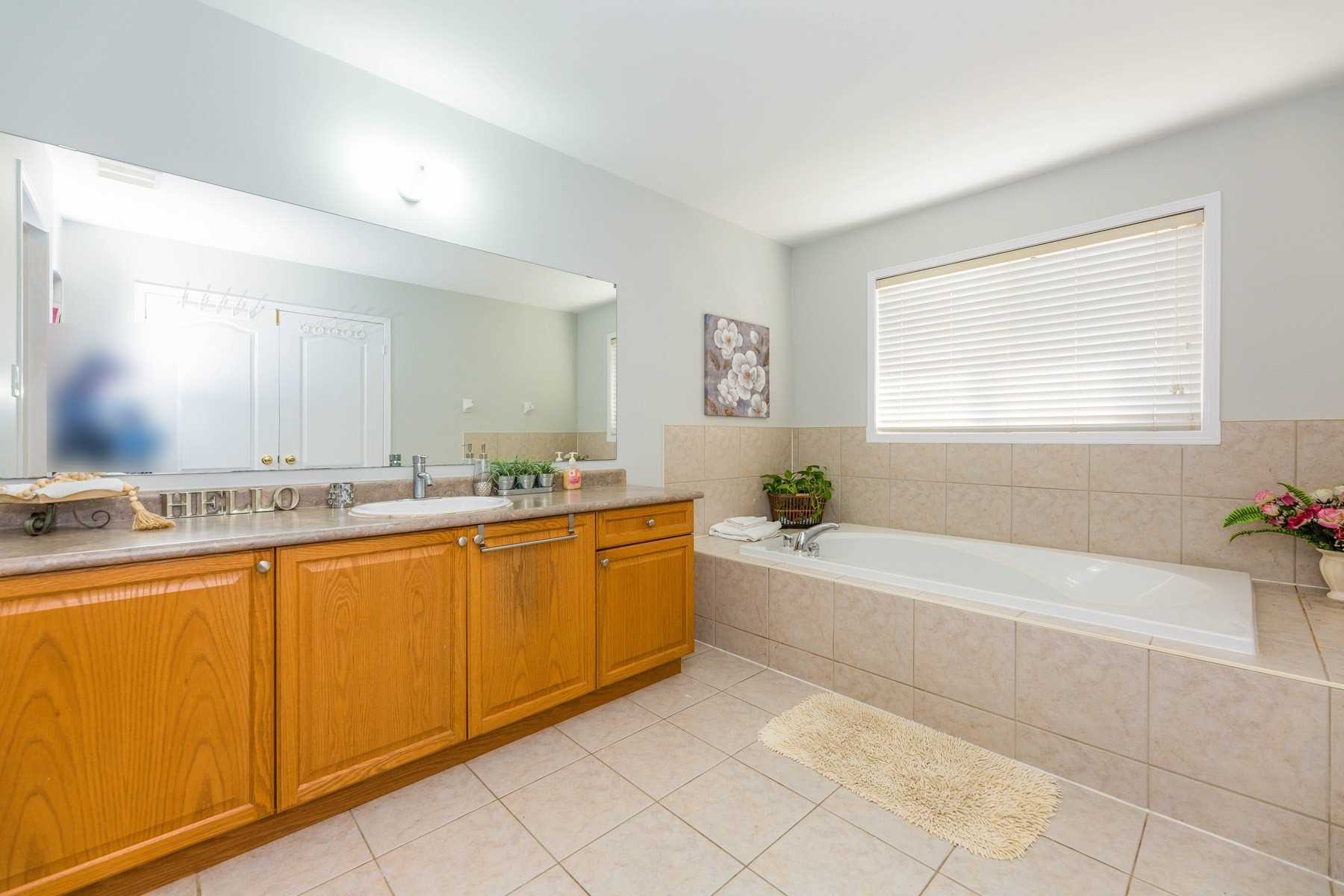11 Grovewood Dr