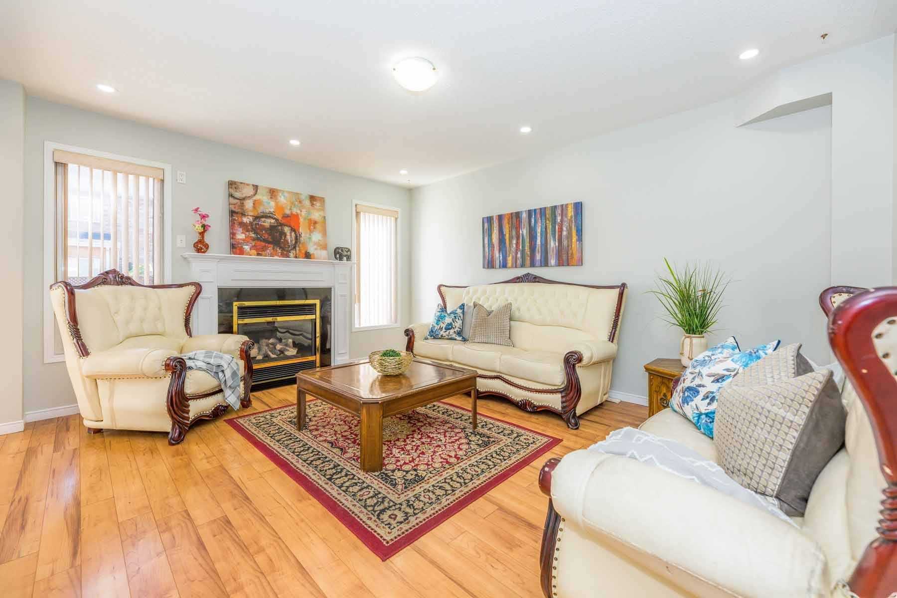 11 Grovewood Dr