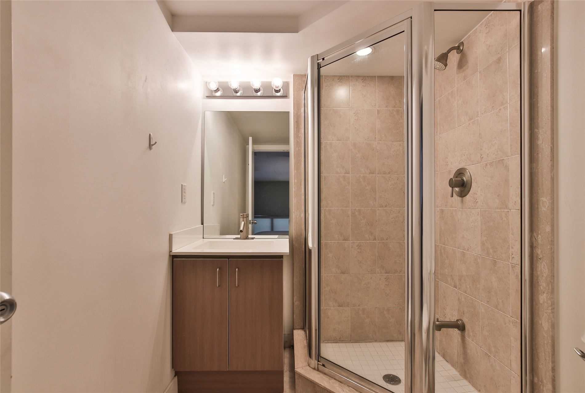 2 Fieldway Rd, #107