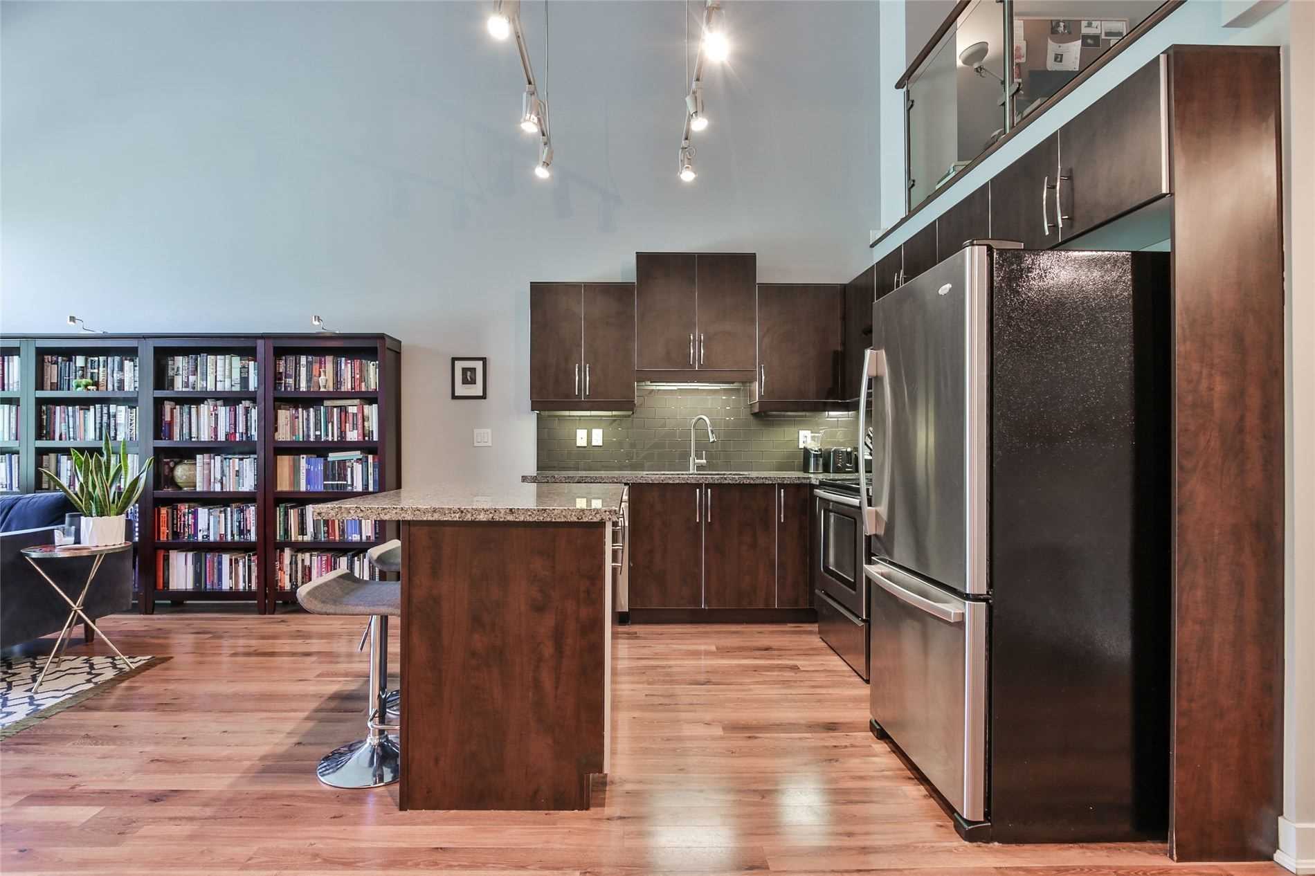 2 Fieldway Rd, #107