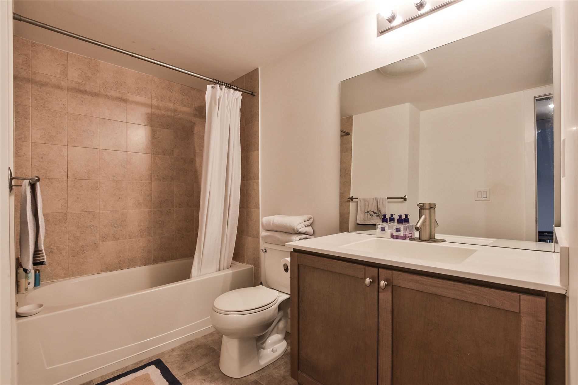 2 Fieldway Rd, #107