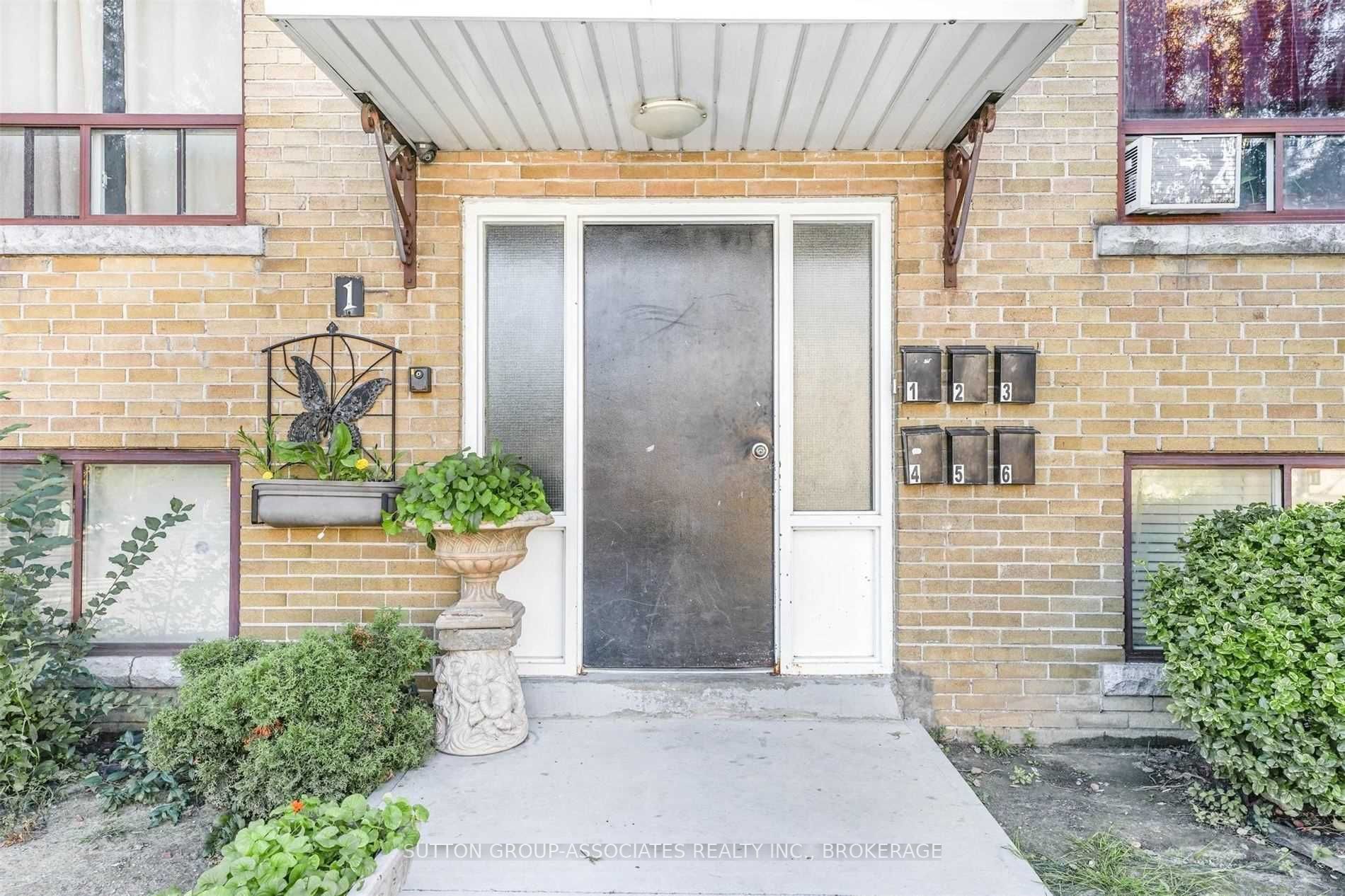 Listing W5791058 - Large Photo # 1