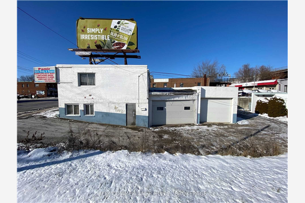 915 Weston Rd, Toronto