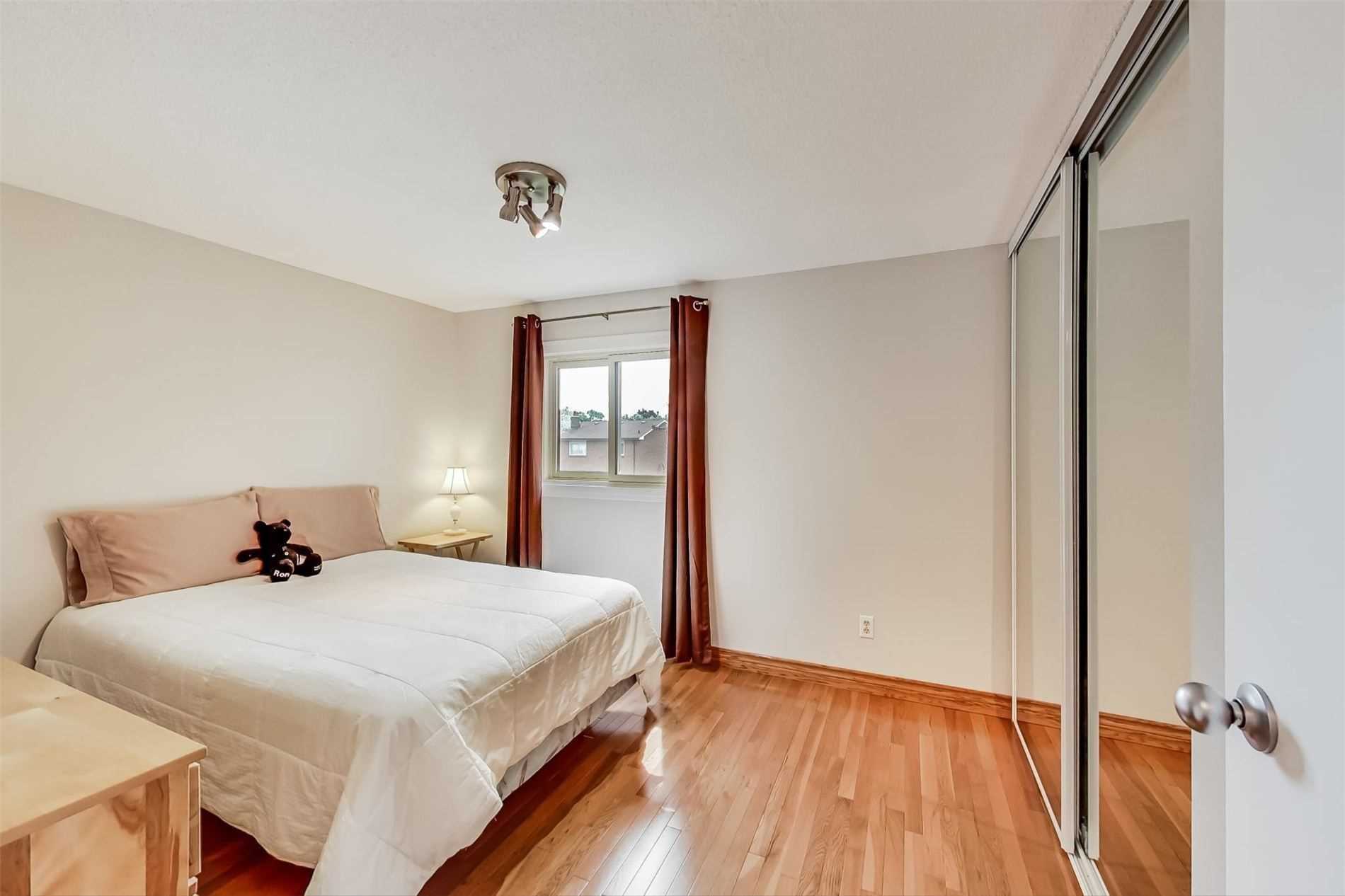 Listing W5794329 - Large Photo # 21