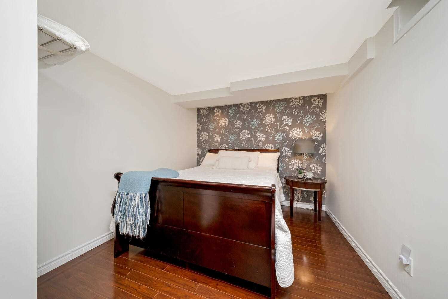 Listing W5794796 - Large Photo # 33