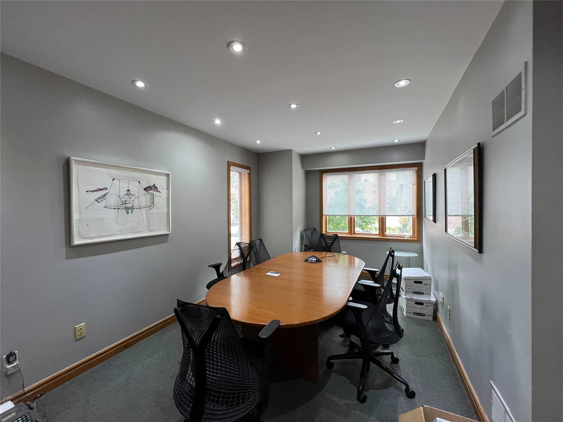 Listing W5794857 - Large Photo # 3