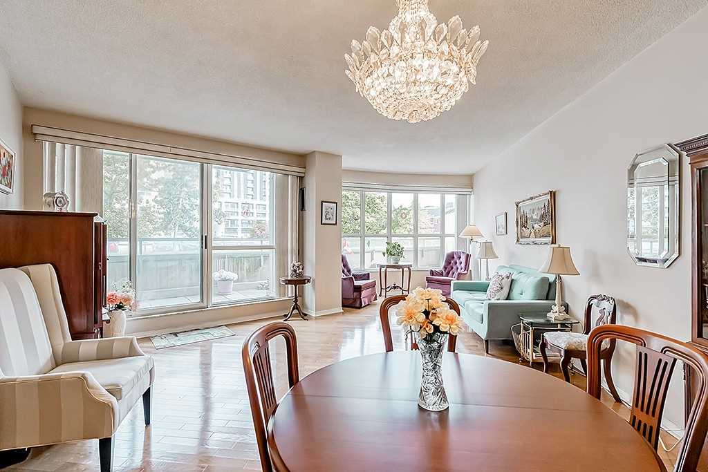 Listing W5794969 - Large Photo # 13