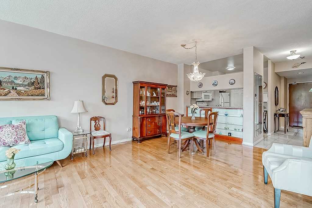 Listing W5794969 - Large Photo # 16