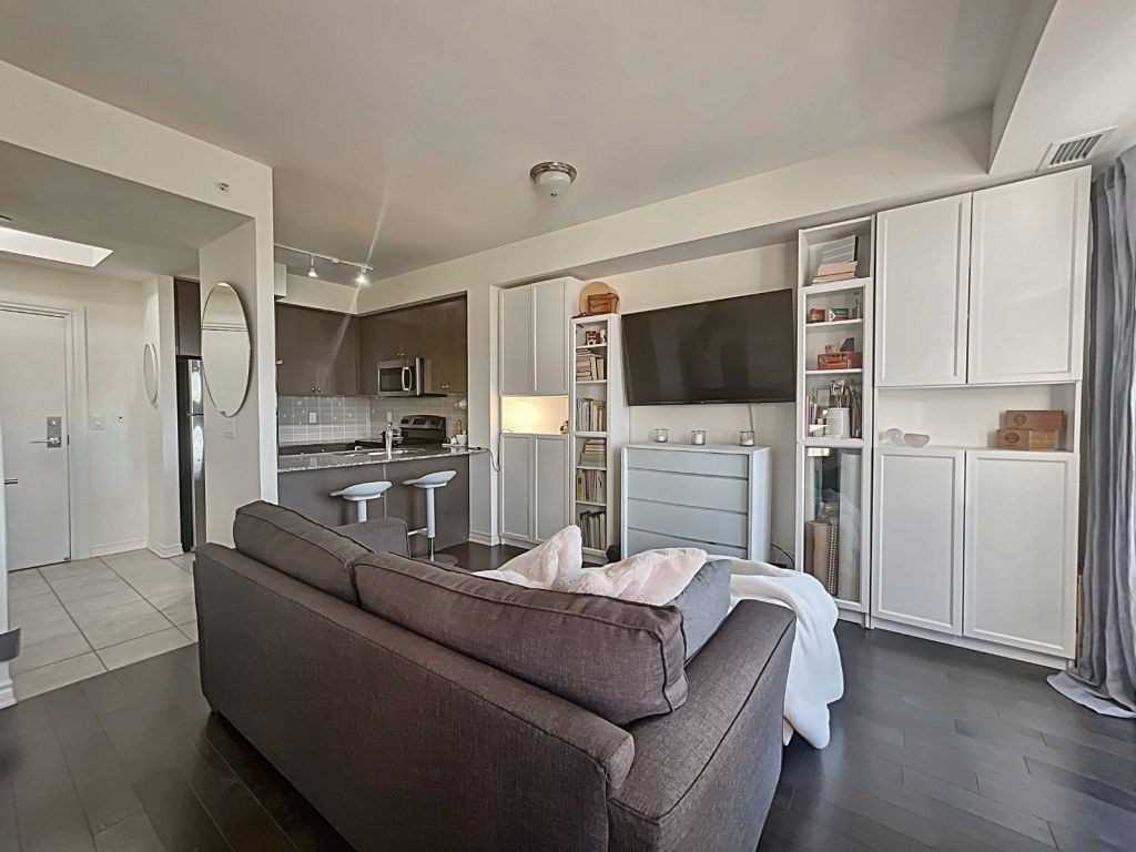 Listing W5795354 - Large Photo # 12