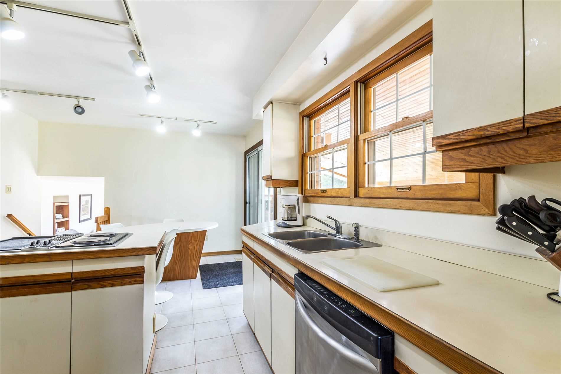 Listing W5795373 - Large Photo # 11