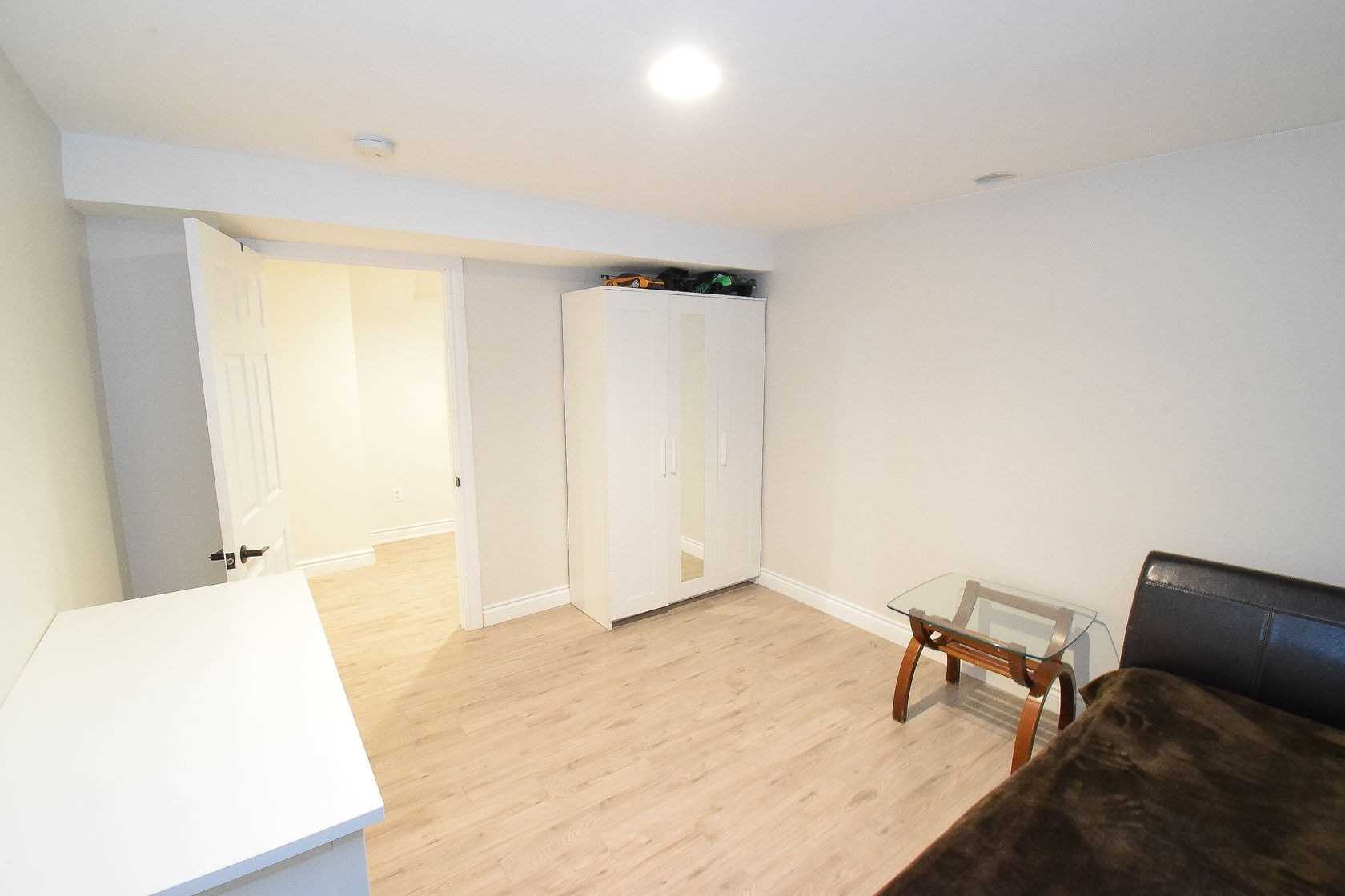 1414 Cawthra Rd