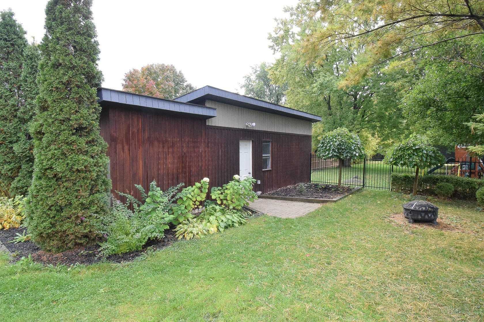 1414 Cawthra Rd