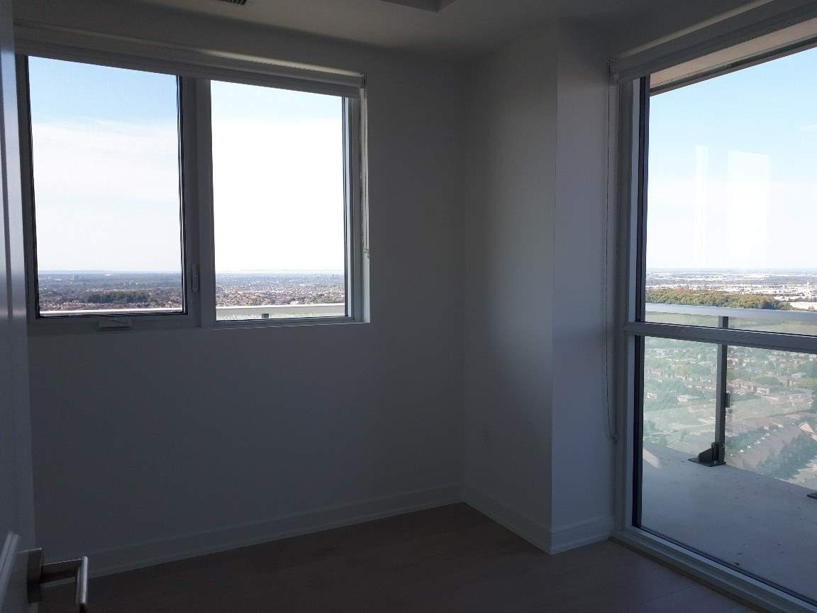 8 Nahani Way, #3406