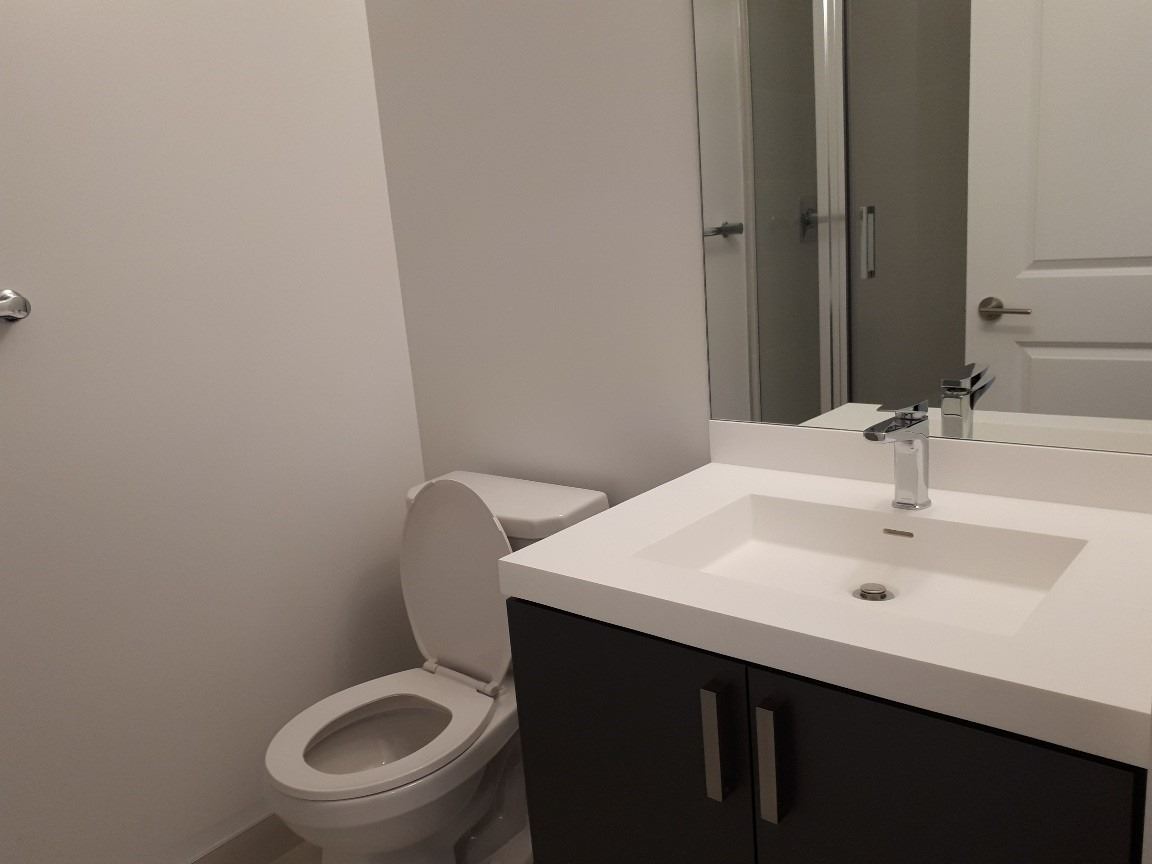 8 Nahani Way, #3406