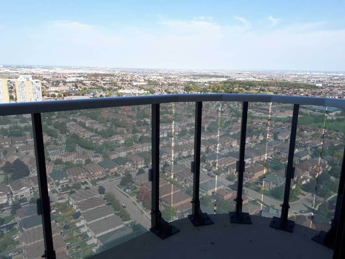 8 Nahani Way, #3406