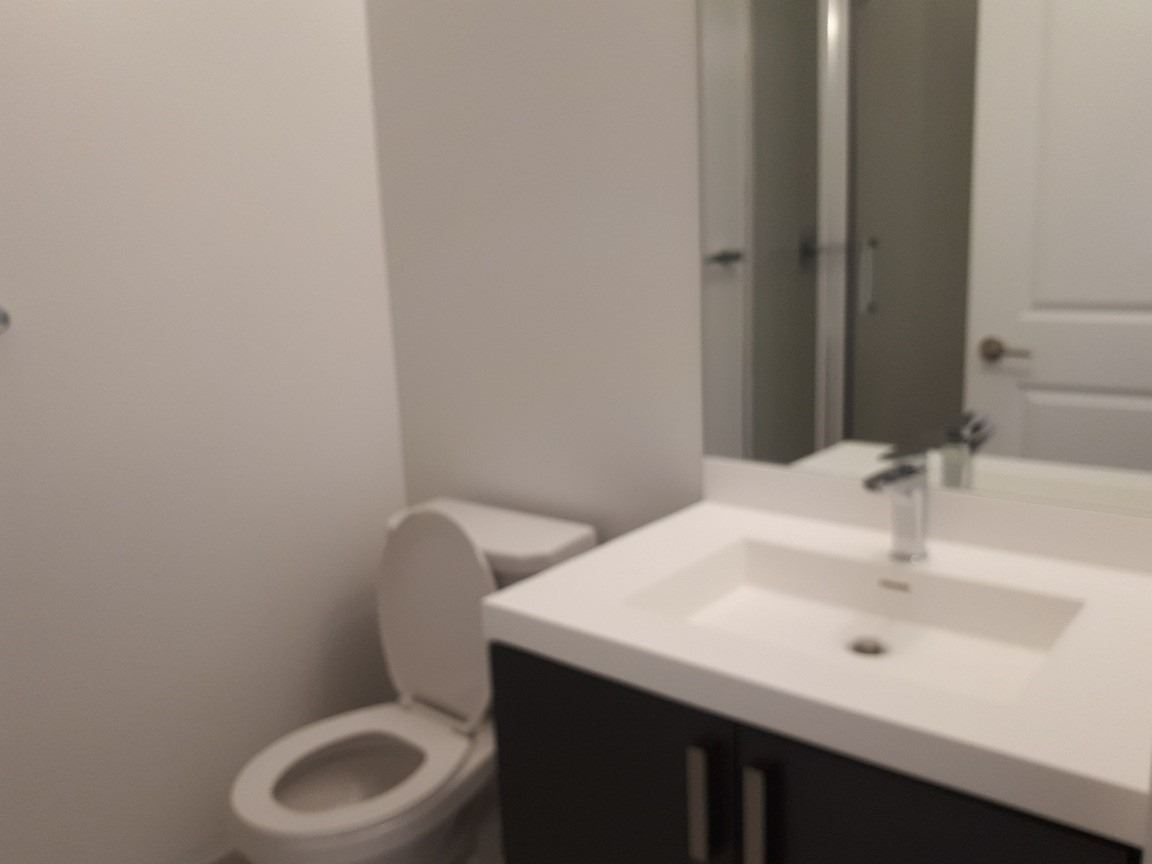 8 Nahani Way, #3406