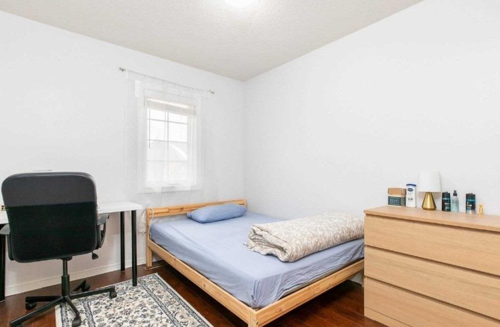 6950 Tenth Line W, #29