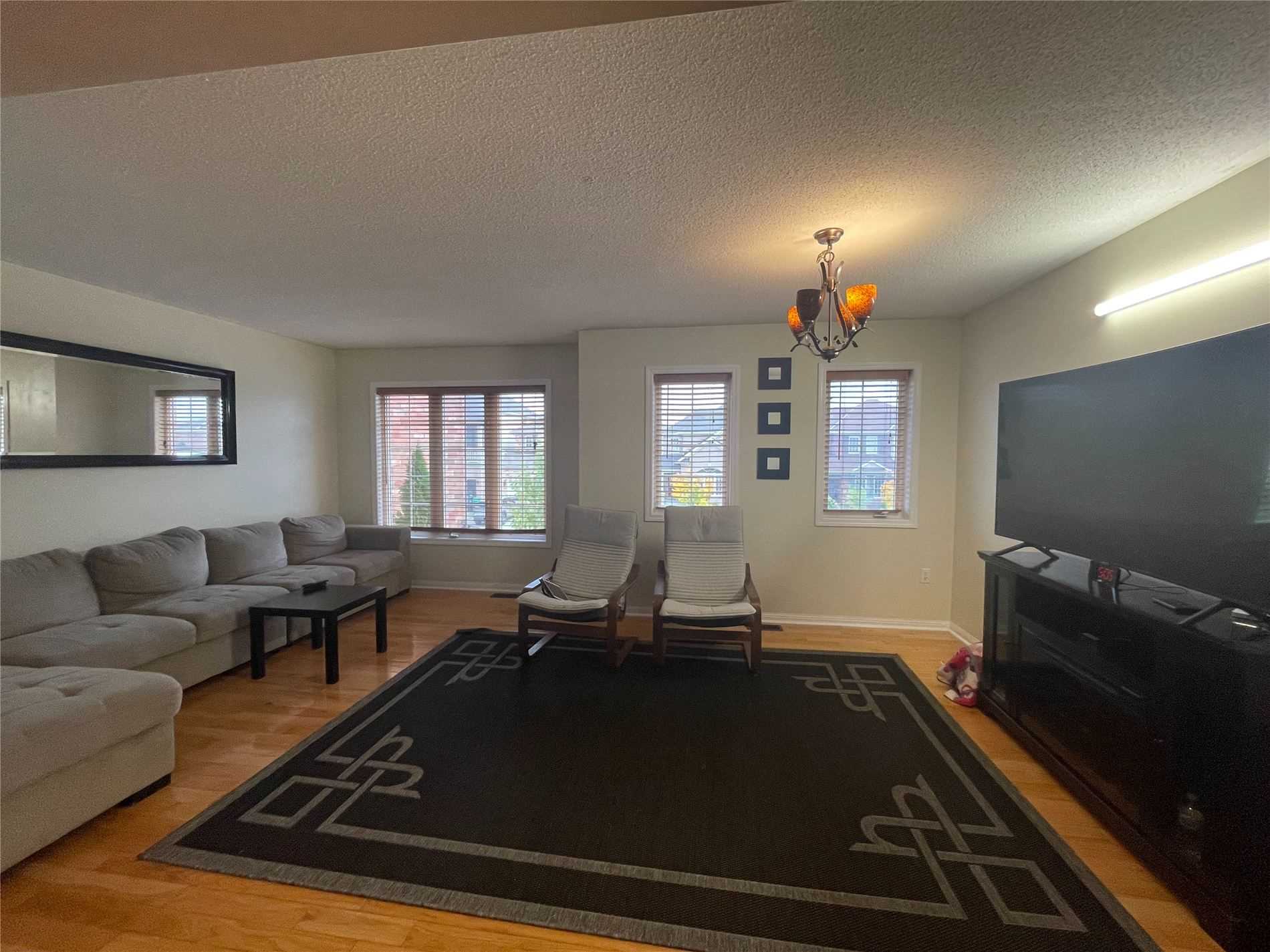 157 Decker Hollow Circle