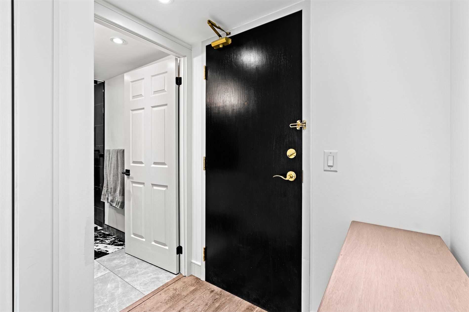 11 Michael Power Pl, #203
