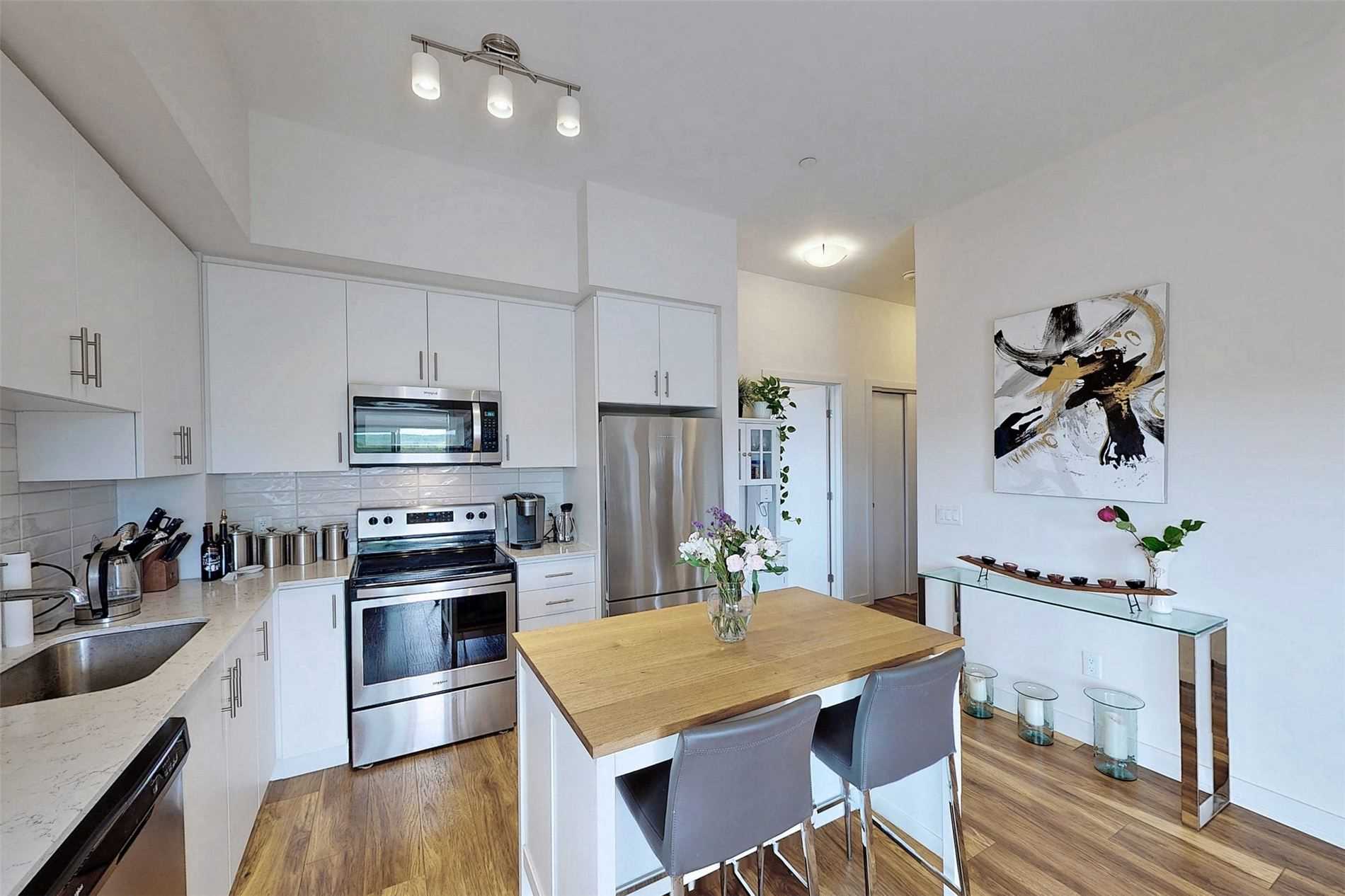 340 Plains Road E, #Ph 604