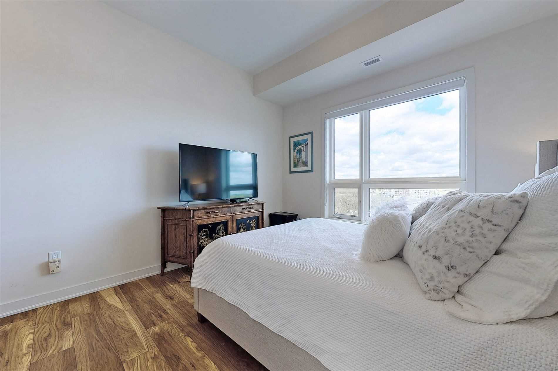 340 Plains Road E, #Ph 604